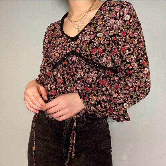Patrons of Peace -674 Long Sleeve Boho Cottagecore Blouse Black Floral Medium - Picture 2 of 9